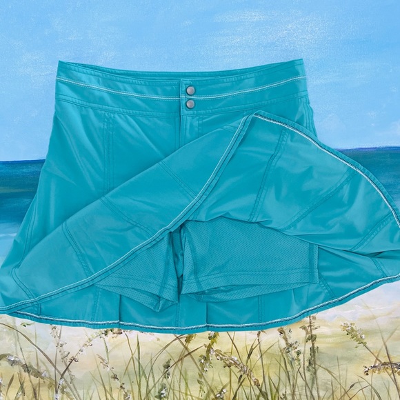 Title Nine Swingtastic Skort Womens Size 4 - Picture 6 of 13